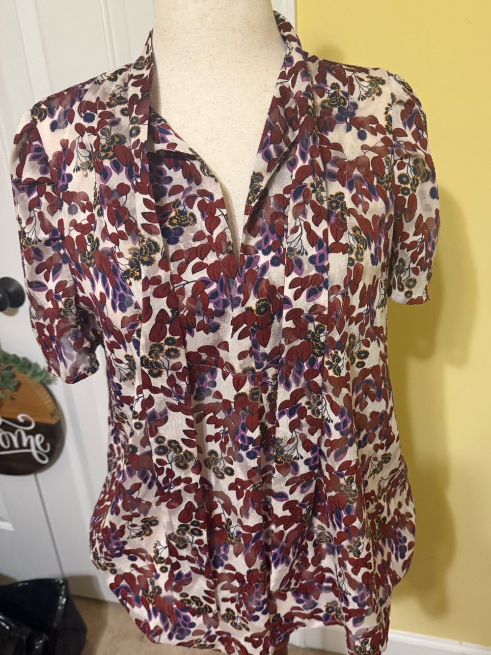 Ann Taylor Floral Short-Sleeve Blouse in Burgundy, Purple and Cream